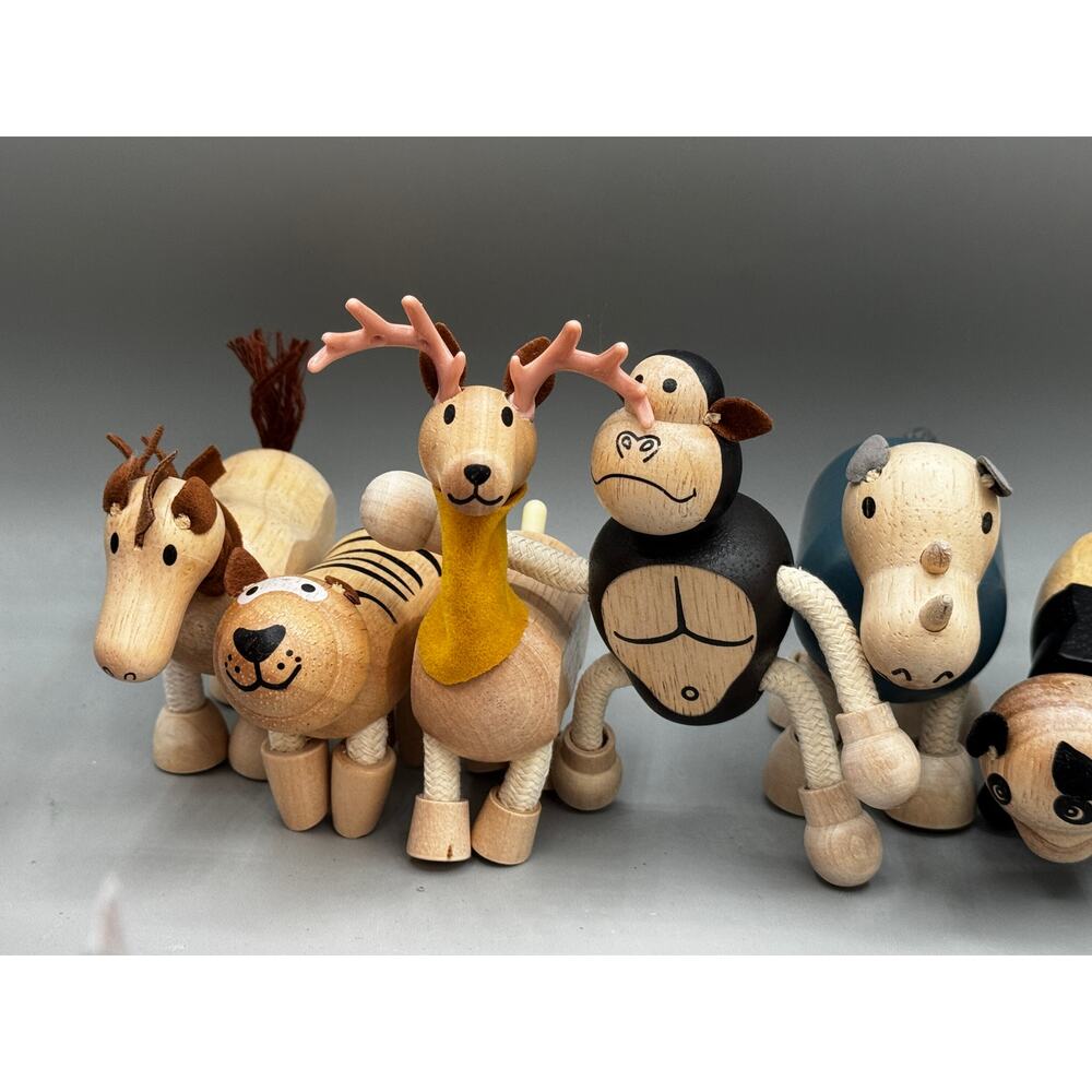 AnimalZ LOT of 8 Wooden Toy Animals Zoo Montessori - Picture 2 of 3
